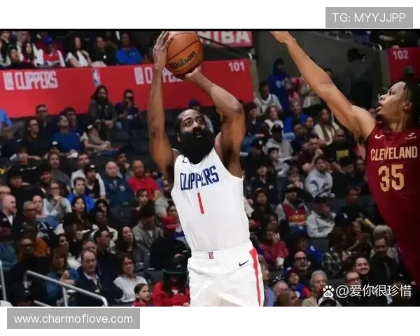 快船险胜魔术却现多重隐忧泰伦卢错用琼斯和博格丹再次成焦点